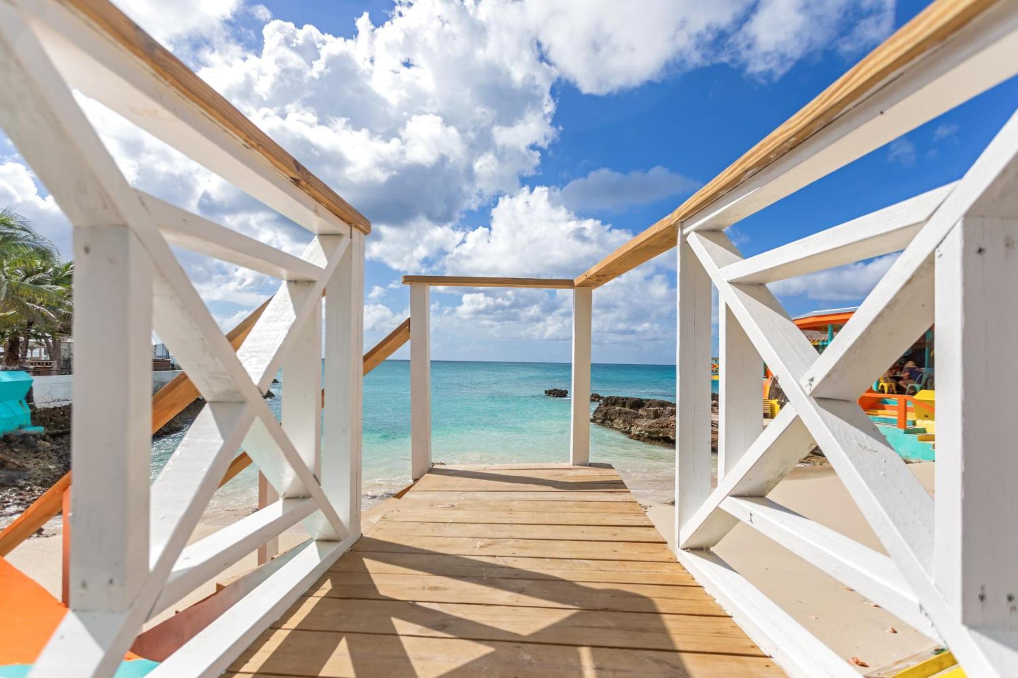 Maho Beach House - Luxe Studio - Ocean View ภายนอก รูปภาพ
