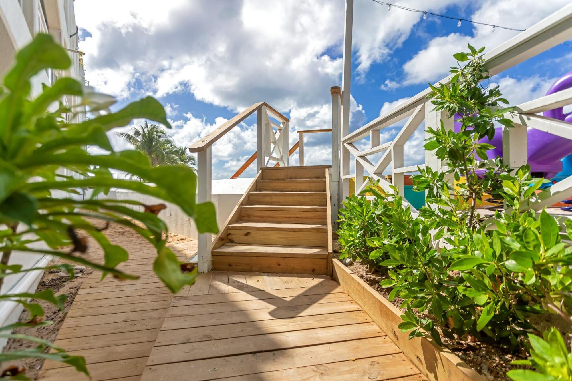 Maho Beach House - Luxe Studio - Ocean View ภายนอก รูปภาพ